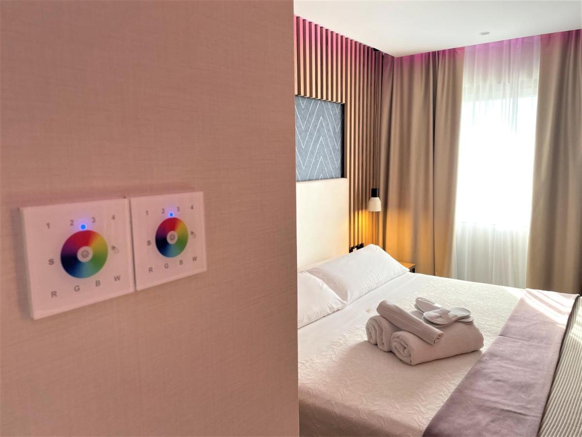 Felix Hotel Valls Luaran gambar