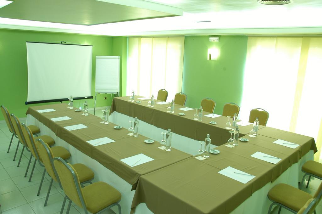 Felix Hotel Valls Luaran gambar