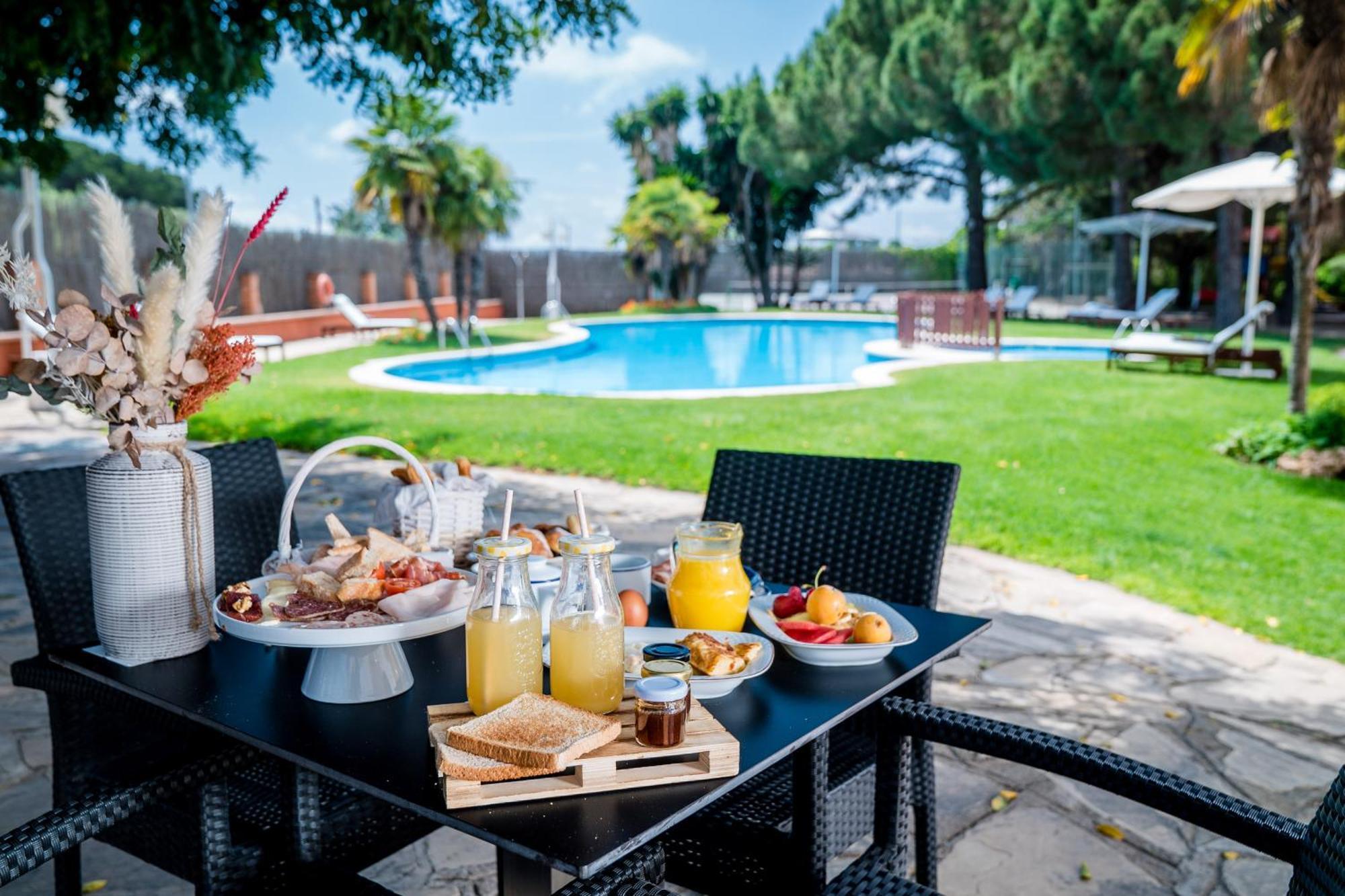 Felix Hotel Valls Luaran gambar
