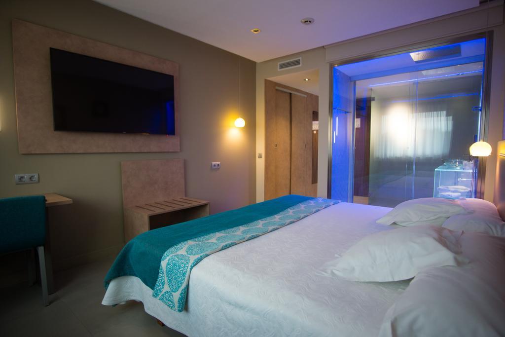 Felix Hotel Valls Luaran gambar